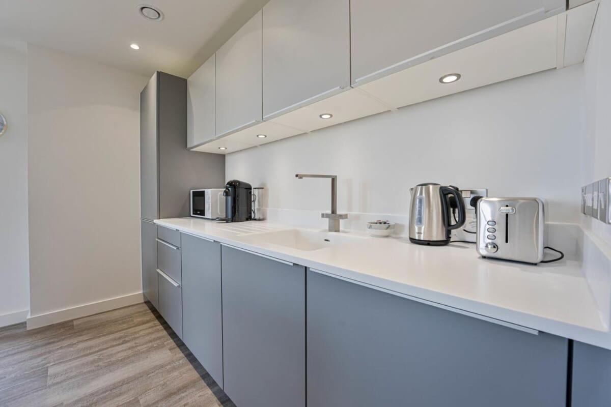 Stunning 2 Bed Apartment In Central Birmingam Exterior foto